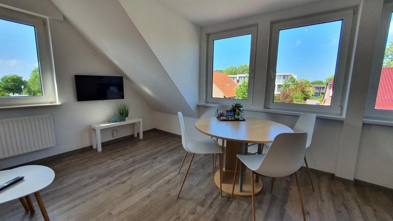 Friesenmeer Ferienwohnung Vier Bensersiel Exterior photo